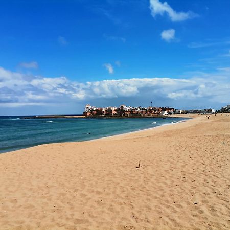 Grand Appartement Vue Golf A 2 Min De La Plage Bouznika Eksteriør bilde